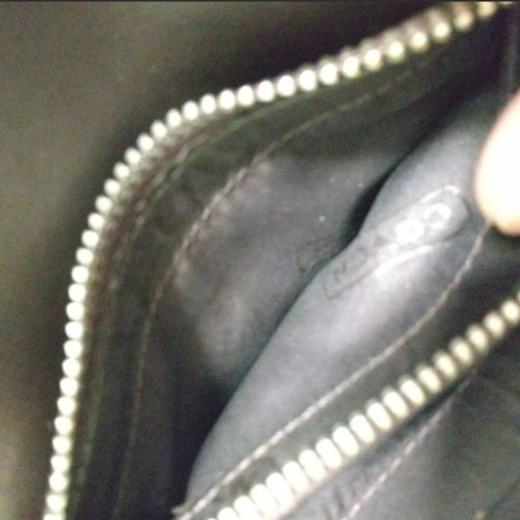 Coach Monogram Bifold Wallet - Picture 7 of 8